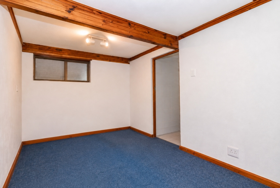7 Bedroom Property for Sale in Kleinbaai Western Cape